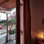 Thomas View με θέα στη θάλασσα Nyaraló Pórto Héli